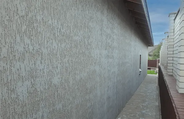 Grafiato é Transformar. Casa da Textura, acabamento moderno e resistente ideal para ambientes internos e externos.
