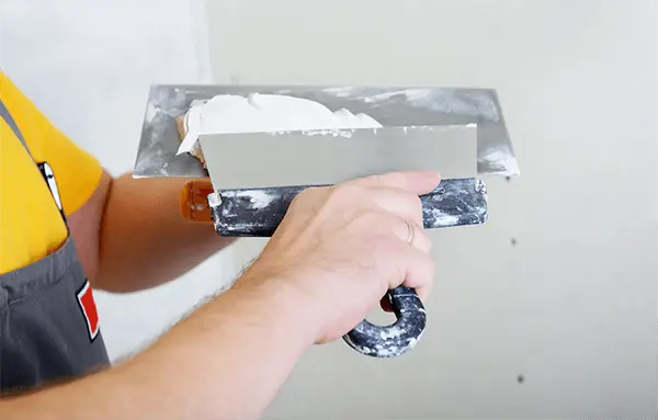 Massa Acrílica de alta qualidade, garantindo acabamento liso, uniforme e resistente, disponível na Casa da Textura.